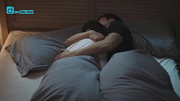 WHEREYOUREYESLINGER5