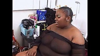 Big Girls That Like Big Girls