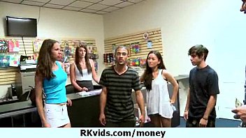 Wanna do sex for money 22