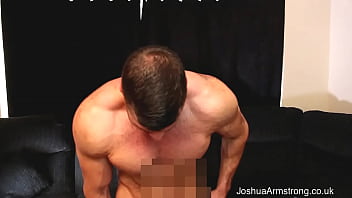 Mesmerised by my muscle