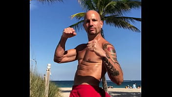 THE BEACH BODY PORNSTAR MAXXX LOADZ