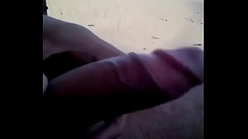 Procurando Boqueteira Na Praia...