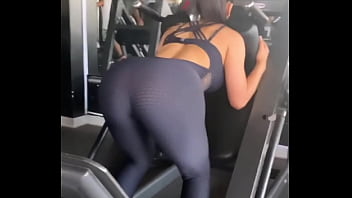 Valeria Roggero En Gym Parte 2...