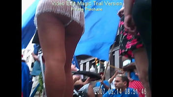 Upskirt Colegiala 2024