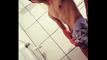 VID 20000429 162344 996