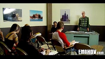 Emo whore gets fucked 081