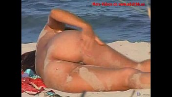 France Nude beach - XVIDEOS.COM