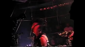 Nine Inch Nails   Head Like A Hole (1989) (OFFICIAL MUSIC VIDEO)...