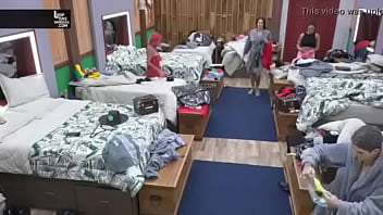 Thin Haired Hottie Naked...