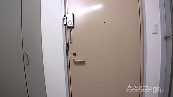 The voice heard from the other side of the door is familiar to me somewhere&period; 2 - XVIDEOS.COM->