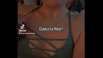 へへ、今まで投稿したTikTok動画はほとんど全部あるし、一括ダウンロードする必要もなかったよ。みんなここは初めて？