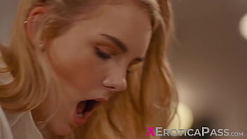 Blonde babe Natalie Knight massages a muscular stud but that soon leads to her riding cock