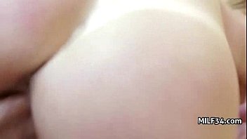 Hot cougar gets a big dick