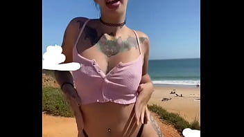 perra caliente otaku sexy de pelo azul hara que se te ponga dura