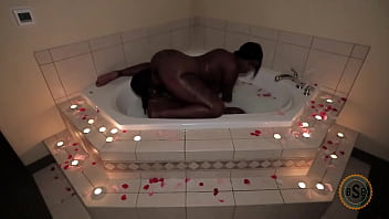 Clip sex Hidden camera catches me and side chic on Valentine's day freak off