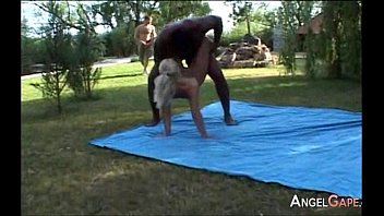 whores that love to gape 0119