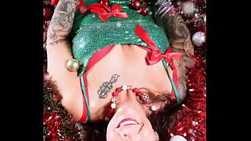 Did a little Christmas photoshoot with MsNaughyAngel this weekend. Super cute!  GroovyLJ