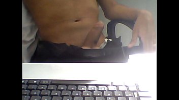 Video Enzo Mastubare