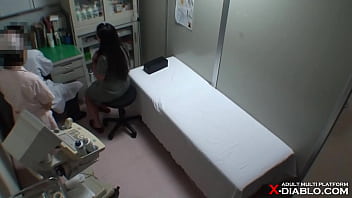 [Huge breasts] I will show you all the obstetrics and gynecology examinations [housewife]