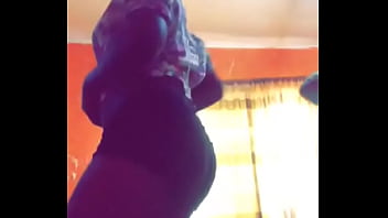 Ebony Teen twerk - XVIDEOS.COM->