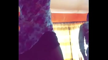 Ebony Teen twerk - XVIDEOS.COM->