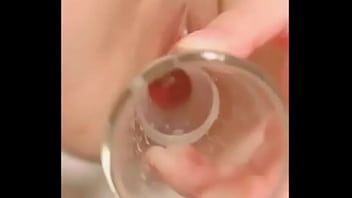 单亲妈妈和自己三岁的儿子 舔儿子小鸡鸡 太可怕了 2025 | XXXXVideo