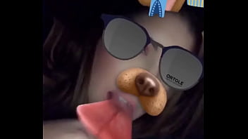 Un Ragazzo Arabo Succhia La Moglie Francese In Macchina Mentre Suo Marito Lavora