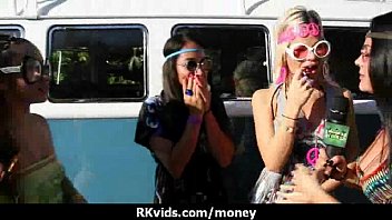 Amateur Chick Takes Money For A Fuck 17