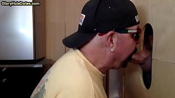 Gloryhole gaydaddy deepthroating cock in amateur closeup