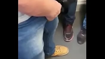 Pau duro no metro