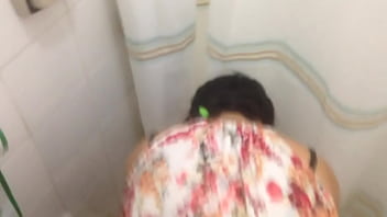 Fucking my housekeeper in my house's Bathroom Porno indir
