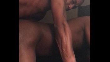 Sexo gostoso entre negros gaysamadores.com.br