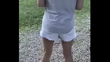 Shaking her ass for my eveyone