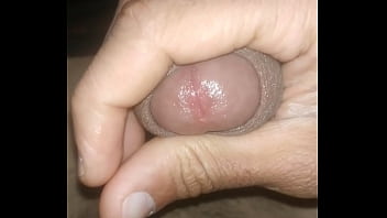 Une Branlette Très Savoureuse