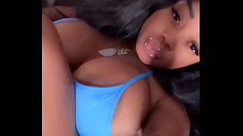 Give me a kiss  - Update #446 (2024-11-