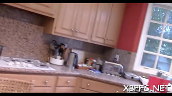 Overwhelming Honey Enjoys A Hefty Dong...