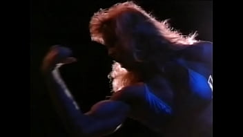 Muscle MILF Tonya Knight 1992 (Routine from Bicep Bombshell DVD)...