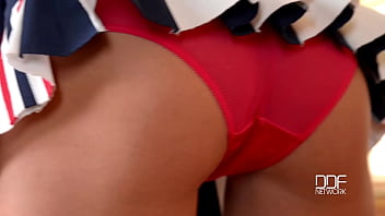 Clip sex Busty Pornstar Cheerleader