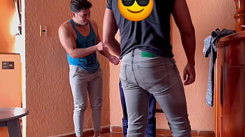 Desnudamos A Nuestro Modelo Heterosexual Para Tomarle Fotos Y Termine Chupándole La Polla