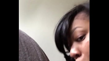 Trim.E2197AE2 D362 43CD B278 7465597D1A45.MOV...