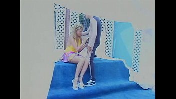 Metro - Just Blonde Sex 01 - scene 7