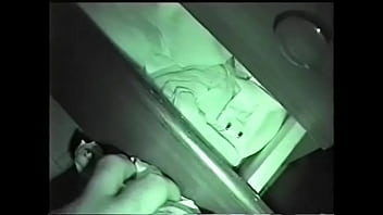 脱衣場 盗撮 2025