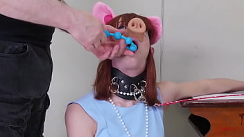 Clip Degraded BDSM pig slave eats her doms ass