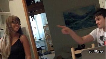 Amateur teen couple fucking on cam