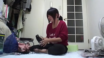 まんこ見せて 2025