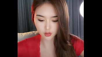 学校男老师用平板电脑诱奸女孩 2025 | XXXXVideo 学校男老师用平板电脑诱奸女孩 2025 | XXXXVideo