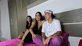 With two newbies in bed, the third one came in and the camera turned it into an orgy - Bibi Mendes - Cristal Ortega complete in Red