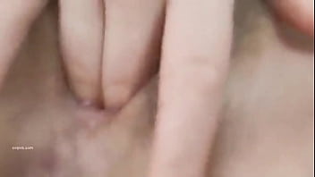 原创自拍 母狗的骚屄里的水声 2025