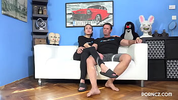 Hot Czech babe wants to fuck with a pro