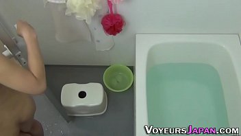 Masturbating asian pisses